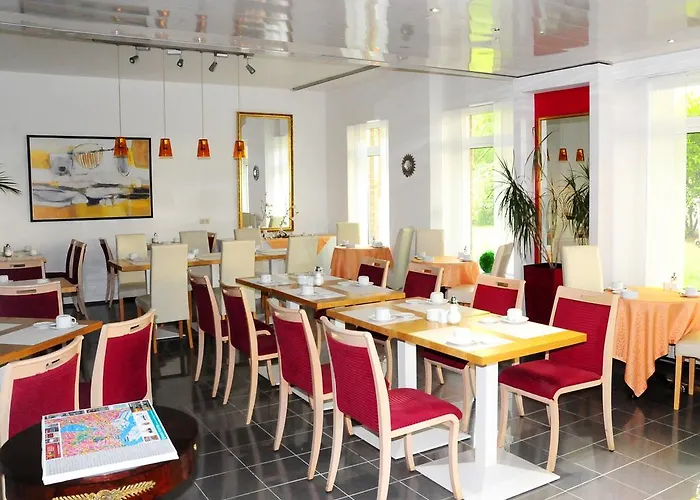 Blankenese Hotel 3*