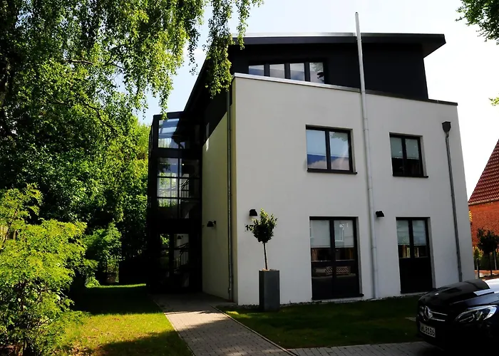 Hotel Blankenese 3*