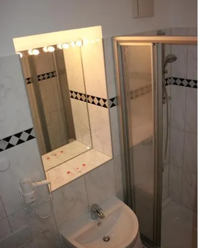 Hotel Blankenese 3*
